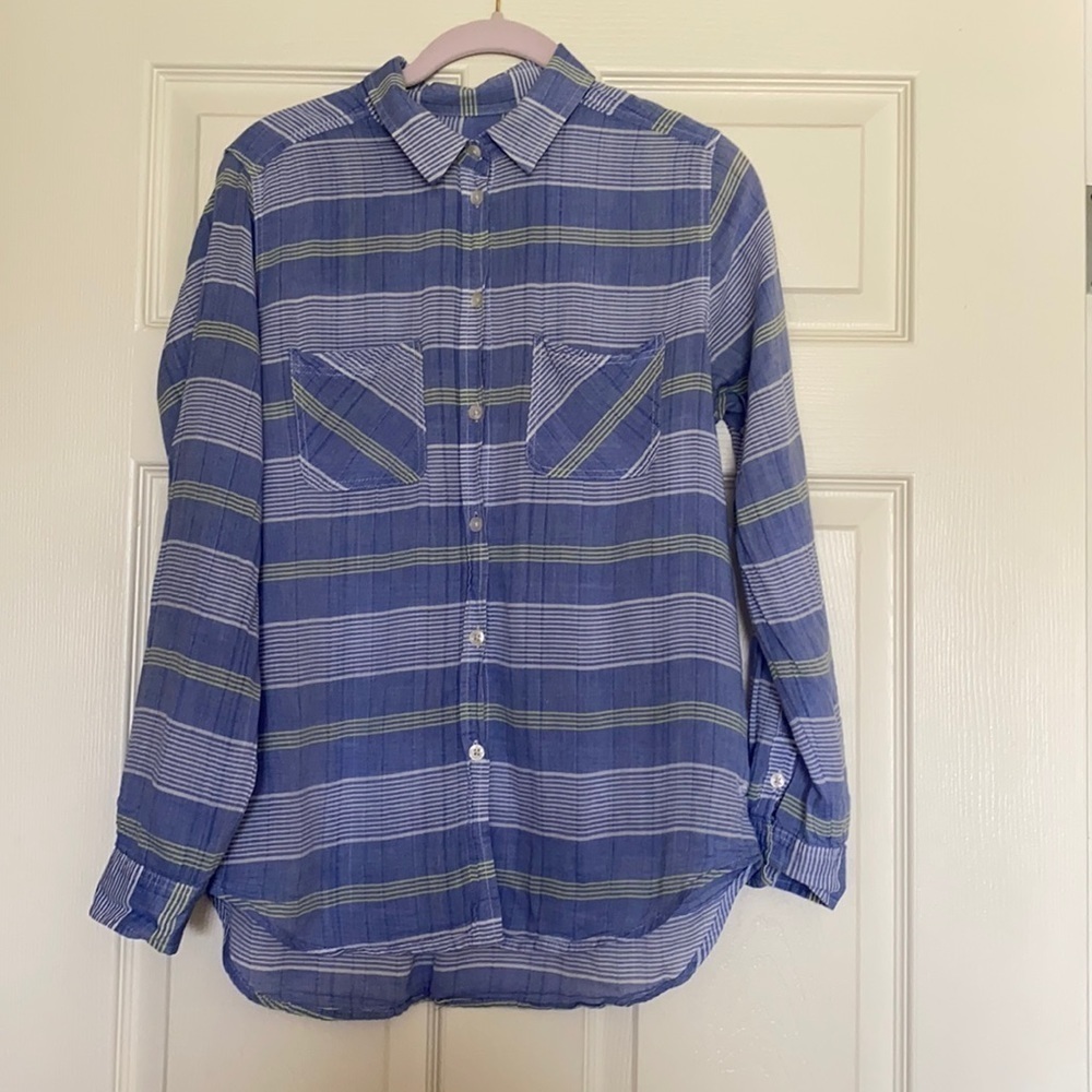 American Eagle Lightweight Button-Up - image 1